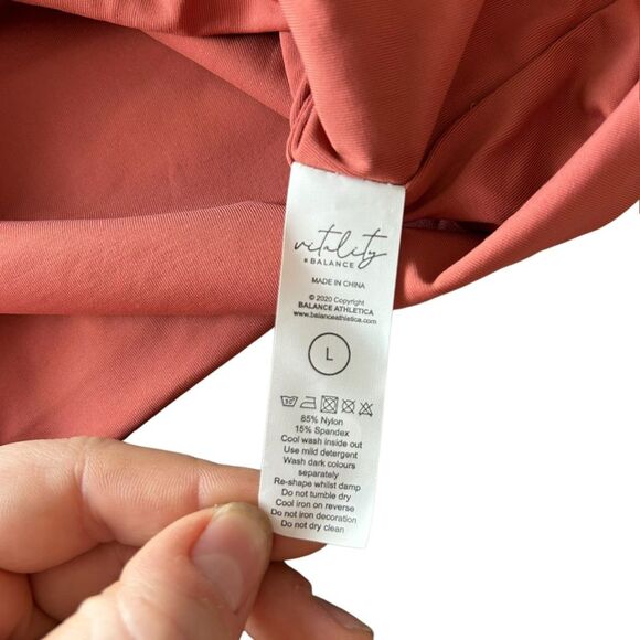 Vitality Women’s L The Allora Tank Sunstone Rust Fitted‎ Athletic Crop New - Picture 8 of 8